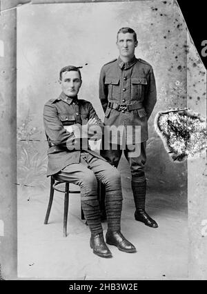 Copy of a portrait of two Riflemen of the New Zealand Rifle Brigade, inscribed Rawlins or Rawlings, Berry & Co, copyist, 1917-1920, Wellington Stock Photo