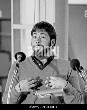 Apple computer co-founder, Steve Wozniak speaking in San Francisco, 1987 Stock Photo