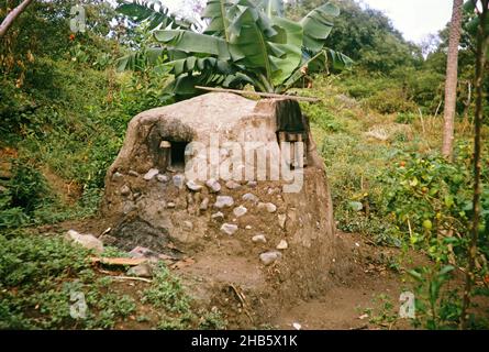 Oven made from mud in rural setting, Trinidad and Tobago, 1963 Stock Photo