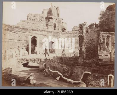 Villa Adriana in Tivoli, Italy, Villa of Hadrian in Tivoli, view of Maritime Theater. View from the south of the thermal baths with Heliocaminus. In the background the Biblioteca Greca., Anderson (mentioned on object), Rome, c. 1860 - c. 1885, photographic support, albumen print, height 195 mm × width 260 mm Stock Photo