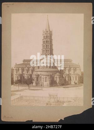 View of the Saint-Sernin basilica in Toulouse, Toulouse, Abside de l'Église St. Sernin (title on object), anonymous, Toulouse, 1850 - 1900, cardboard, albumen print, height 355 mm × width 268 mm Stock Photo