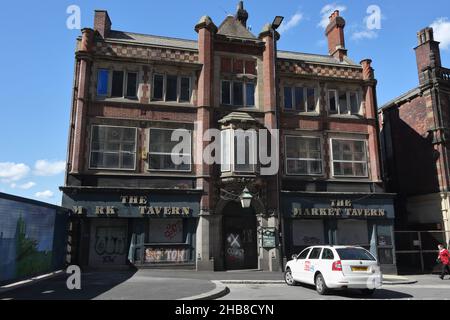 The closed Market Tavern pub in Sheffield city centre England UK, closed and boarded up now demolished Stock Photo
