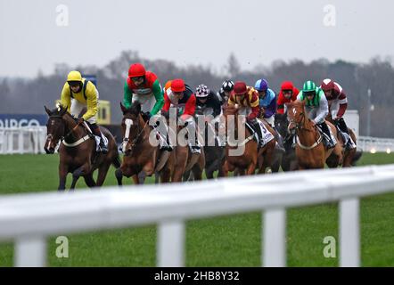 Henri The Second ridden by jockey Harry Cobden (second left) on their way to winning the Lexicon Recruitment Championship Open NH Flat Race during day one of the Howden Christmas Racing Weekend at Ascot Racecourse, Berkshire. Picture date: Friday December 17, 2021. See PA Story RACING Ascot. Photo credit should read: Steven Paston/PA Wire. RESTRICTIONS: Use subject to restrictions. Editorial use only, no commercial use without prior consent from rights holder. Stock Photo