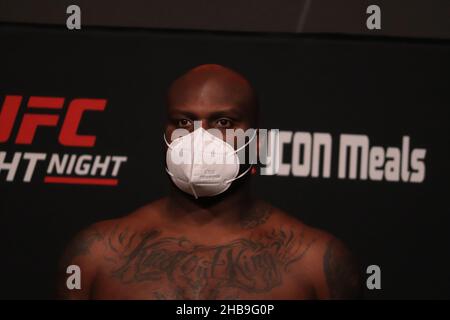 Las Vegas, USA. 17th Dec, 2021. LAS VEGAS, NV - DECEMBER 17: Derrick Lewis poses on the scale during the UFC Vegas 45: Lewis v Daukaus Weigh-in at UFC Apex on December 17, 2021 in Las Vegas, Nevada, United States. (Photo by Diego Ribas/PxImages) Credit: Px Images/Alamy Live News Stock Photo