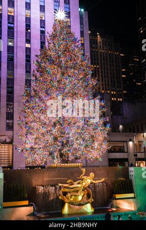 New York City, New York - December 15, 2021: View of famous Christmas tree at Rockefeller Plaza in Midtown Manhattan New York City seen on a December Stock Photo