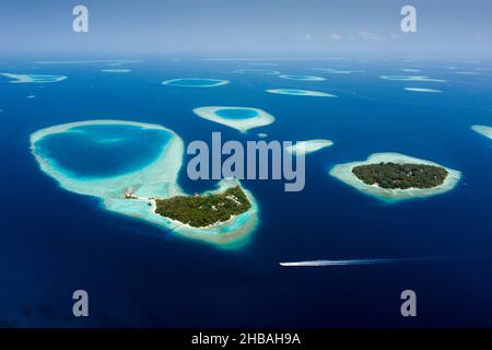 Vacation Island Villivaru and Biyaadhoo, South Male Atoll, Indian Ocean, Maldives Stock Photo