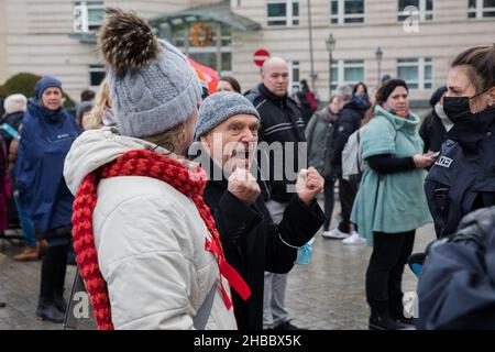 Berlin, Germany. 18th Dec, 2021. A protester shouted to the police officers, you are all fascists. Later he was arrested by the police. (Credit Image: © Michael Kuenne/PRESSCOV via ZUMA Press Wire) Stock Photo