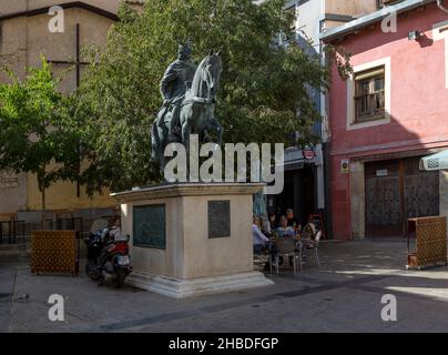 Bronze equestrian statue King Alfonso VIII 1155-1214, King of Castile, by Javier Barrios 2009, Cuenca, Spain Stock Photo