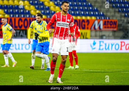 Waalwijk, Netherlands. 19th Dec, 2021. WAALWIJK, NETHERLANDS - DECEMBER 19: Cody Gakpo of PSV celebrates after scoring his sides second goal during the Dutch Eredivisie match between RKC Waalwijk and PSV at Mandemakers Stadion on December 19, 2021 in Waalwijk, Netherlands (Photo by Joris Verwijst/Orange Pictures) Credit: Orange Pics BV/Alamy Live News Stock Photo