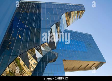 Torre Mare Nostrum, head office of Gas Natural Spanish gas company, by Enric Miralles and Benedetta Tagliabue, Barcelona Catalonia, Spain Stock Photo