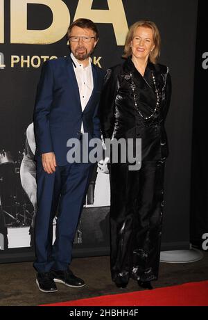 Bjorn Ulvaeus and Anni-Frid Lyngstad of Abba attending The Official Photo Book release at the Tate Modern, Bankside, London. Stock Photo