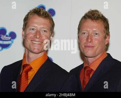 Matrix twin actors Neil and Adrian Rayment at the Disney Channel Kids Awards at the Royal Albert Hall Stock Photo