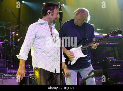 Paul Rogers performs with Joe Walsh during rehearsal ahead of tomorrow's Wembley Arena performace of 'The Miller Strat Pack' Fender Stratocaster concert, at Black Island Studios in Acton, London. Stock Photo