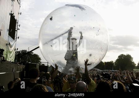 Wayne Coyne of The Flaming Lips Stock Photo - Alamy