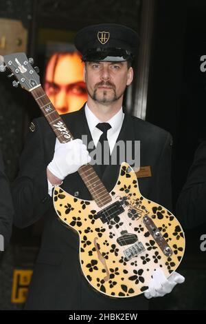 Daniel Gallagher, nephew of Rory Gallagher, Joan Armtrading and Sir Peter Blake launch Harrods Rocks, central London on 01/02/07. The Worlds most valuable guitars arrived at the store under armoured security. Stock Photo