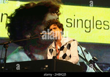 Mika performs an instore gig at HMV on Oxford Street in London on February 5, 2007.  Entertainment Stock Photo
