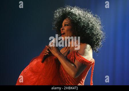 Diana Ross performs in concert at Wembley Arena in north London on May 9, 2007. Stock Photo