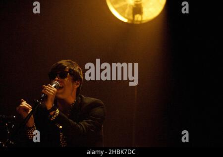 Ryan Adams and his band perform and are filmed by the BBC at St Lukes Church, Old Street, London. (TX: 3rd August 2007 on BBC Four) Stock Photo