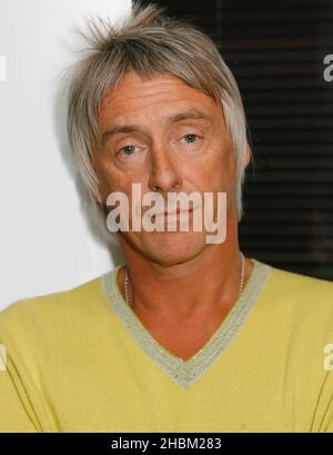 Paul Weller launches Absolute Radio Live with an exclusive gig for just 20 listeners at the national radio station's HQ in Golden Square, Soho,London on April 20,2010. It's the start of a packed line-up of live events which Absolute Radio will be broadcasting from this year, including Isle of Wight Festival, V Festival and Kings of Leon live from Hyde Park. Stock Photo