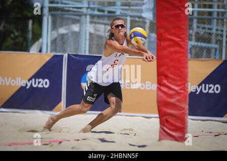 IZMIR, TURKEY - JULY 10, 2021: Nederland (Versteegen and Ooijman) vs Poland (Kurowski and Rejno) Round of 24 match of CEV U20 Beach Volleyball Europea Stock Photo