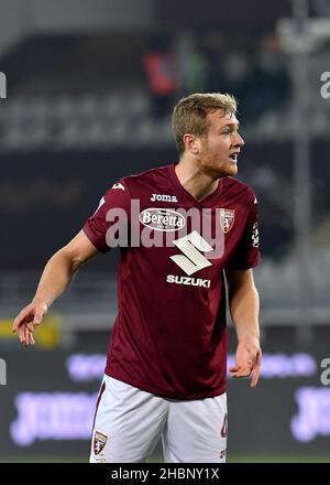 Turin, Italy. 19th Dec, 2021. Tommaso Pobega of Torino FC in action during the Serie A 2021/22 match between Torino FC and Hellas Verona FC at Olimpico Grande Torino Stadium on December 19, 2021 in Turin, Italy Photo ReporterTorino Credit: Independent Photo Agency/Alamy Live News Stock Photo