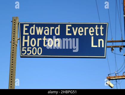 Encino, California, USA 19th December 2021 A general view of atmosphere of Actor Edward Everett Horton's Former Home/house location, now part of 101 Freeway and overpass with homeless camp/tent at 5500 Edward Everett Horton Lane on December 19, 2021 in Encino, California, USA. Photo by Barry King/Alamy Stock Photo Stock Photo