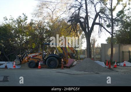 Encino, California, USA 19th December 2021 A general view of atmosphere of Actor Edward Everett Horton's Former Home/house location, now part of 101 Freeway and overpass with homeless camp/tent at 5500 Edward Everett Horton Lane on December 19, 2021 in Encino, California, USA. Photo by Barry King/Alamy Stock Photo Stock Photo