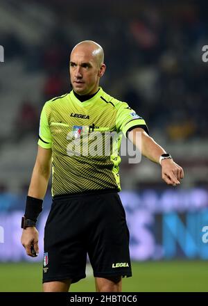 Turin, Italy. 19th Dec, 2021. Michael Fabbri referee of during the Serie A 2021/22 match between Torino FC and Hellas Verona FC at Olimpico Grande Torino Stadium on December 19, 2021 in Turin, Italy Photo ReporterTorino Credit: Independent Photo Agency/Alamy Live News Stock Photo