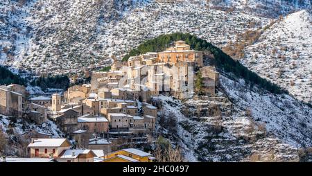 The beautiful village of Villalago, covered in snow during winter season. Province of L'Aquila, Abruzzo, Italy. Stock Photo