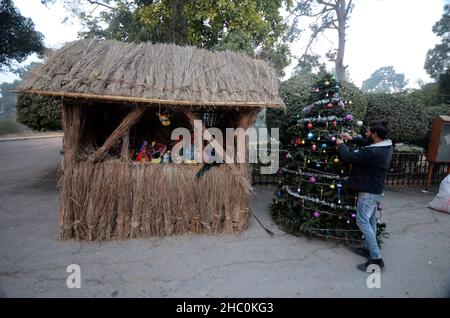 Peshawar, Khyber Pakhtunkhwa, Pakistan. 22nd Dec, 2021. Beautiful illuminated view of St. Johns Cathedral Church in connection of Christmas Day Celebration coming ahead in Peshawar. (Credit Image: © Hussain Ali/Pacific Press via ZUMA Press Wire) Stock Photo