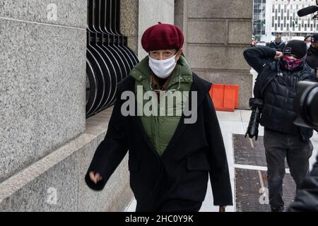 Isabel Maxwell arrives at the federal courthouse in the Southern
