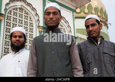 Portrait of three muslim men in Lucknow, India Stock Photo