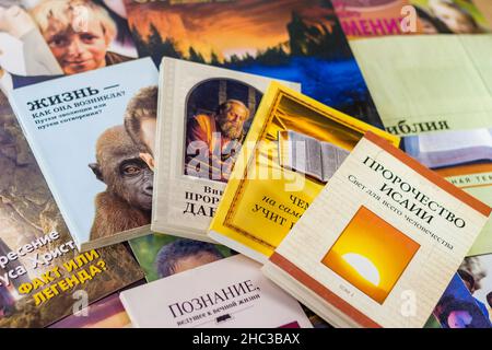 Russia - December 2020: Religious literature of Jehovah's Witnesses (organization banned in Russia). Publications of the early 2000s in Russian Stock Photo