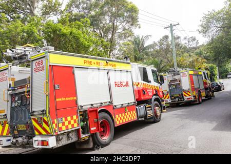 Avalon Beach suburb in Sydney, NSW Fire and Rescue personnel, fire brigade, attend to an incident on Christmas Eve,Sydney,Australia Stock Photo