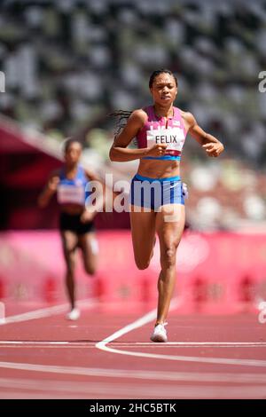 Allyson Felix participating in the semi-final of the 400 meters of the Tokyo 2020 Olympic Games. Stock Photo