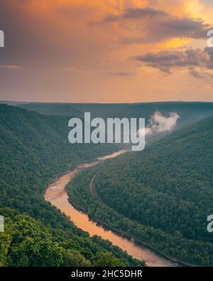 Sunrise view from Grandview, in the New River Gorge, West Virginia Stock Photo