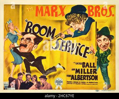 HARPO MARX, CHICO MARX and GROUCHO MARX in ROOM SERVICE (1938), directed by WILLIAM A. SEITER. Credit: RKO / Album Stock Photo