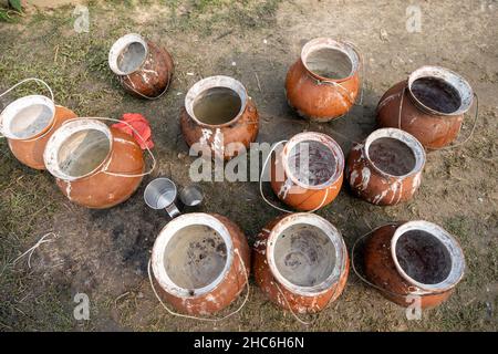 Process Of Making KHEJUR GUR Stock Photo