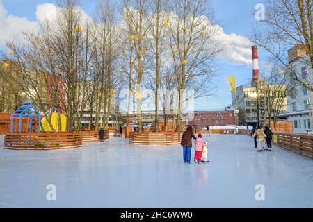 SAINT PETERSBURG, RUSSIA - DECEMBER 10, 2021: December day on the skating rink. Social and cultural center 'Sevkabel port' Stock Photo