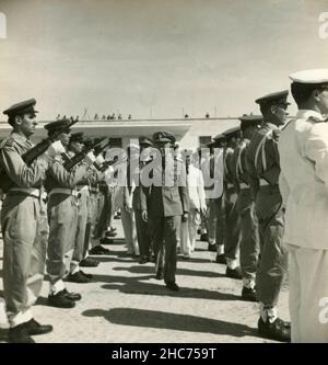 Italian General Fossati reviewing the Air Force Military Formation at Ciampino Air Base, Italy 1952 Stock Photo