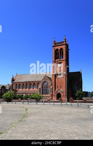 St Paul's Church, Widnes town, Cheshire, England, UK Stock Photo