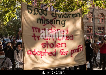 Seattle, USA. 25th Sep, 2021. Late in the day protestors at the Chinga La Migra Anti-Ice march. Stock Photo