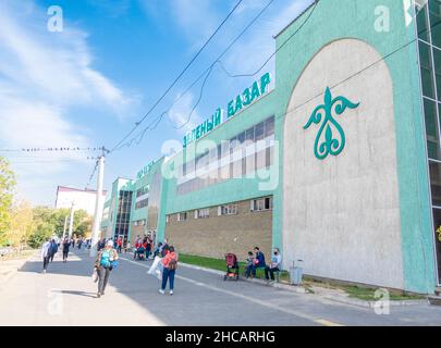 Green bazaar bazar market exterior- the largest and oldest indoor marketplace in Almaty, Kazakhstan Stock Photo