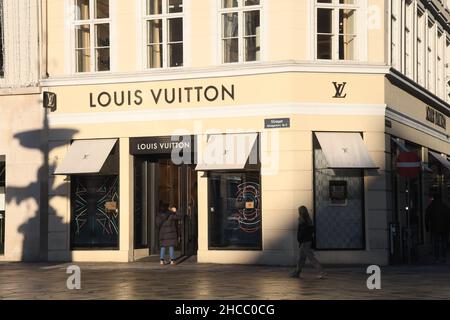 Louis Vuitton Billboard Near the Building · Free Stock Photo