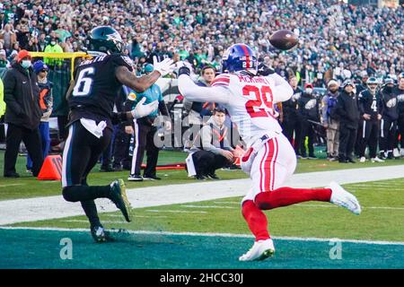 December 26, 2021: New York Giants quarterback Mike Glennon (2) runs away  from Philadelphia Eagles defensive tackle Hassan Ridgeway (98) during the  NFL game between the New York Giants and the Philadelphia