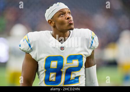 Los Angeles Chargers tight end Stephen Anderson before an NFL football game  against the Pittsburgh Steelers, Sunday, Nov. 21, 2021, in Inglewood,  Calif. (AP Photo/Ashley Landis Stock Photo - Alamy