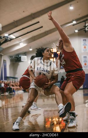 Bellevue University NAIA Women's College Basketball in Bellevue, Nebraska, USA Stock Photo