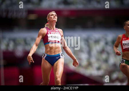 Annie Kunz participating in the 100-meter hurdles of the heptathlon at the Tokyo 2020 Olympic Games. Stock Photo