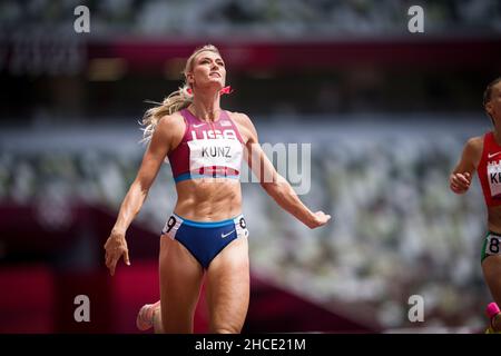 Annie Kunz participating in the 100-meter hurdles of the heptathlon at the Tokyo 2020 Olympic Games. Stock Photo