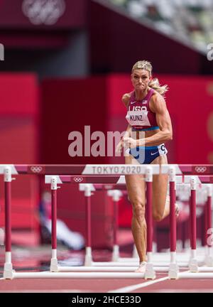 Annie Kunz participating in the 100-meter hurdles of the heptathlon at the Tokyo 2020 Olympic Games. Stock Photo